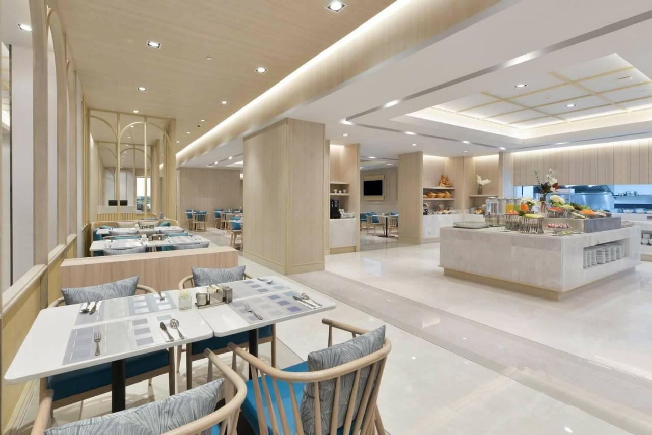 Centre Point Hotel Terminal21 Korat Nakhonratchasima Dış mekan fotoğraf The restaurant